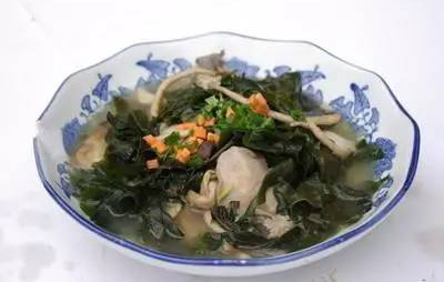 牡蛎蘑菇紫菜汤